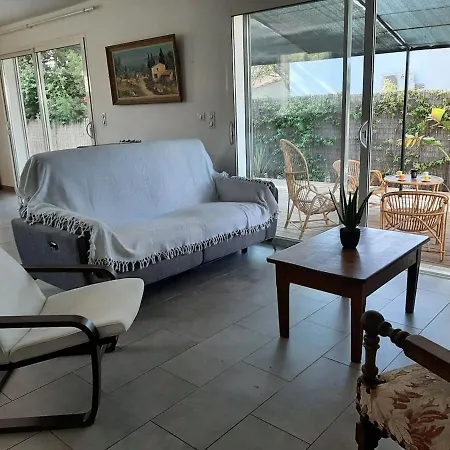 Au Calme Proche De Fabregas Villa